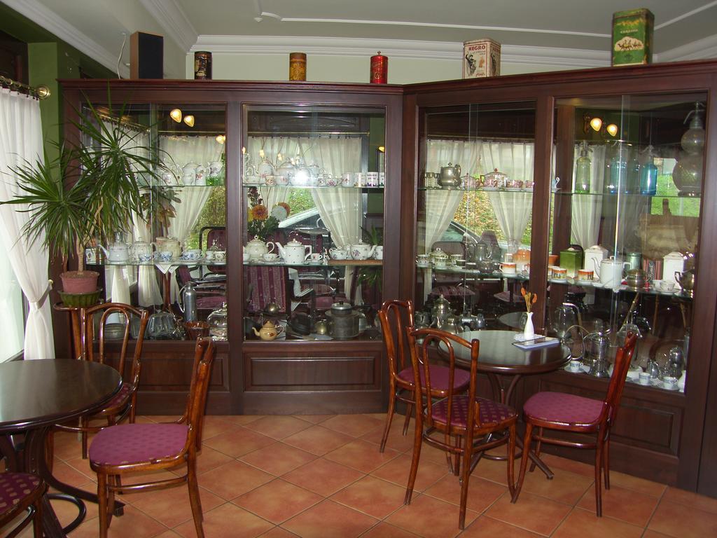 Adler Hotel 3*